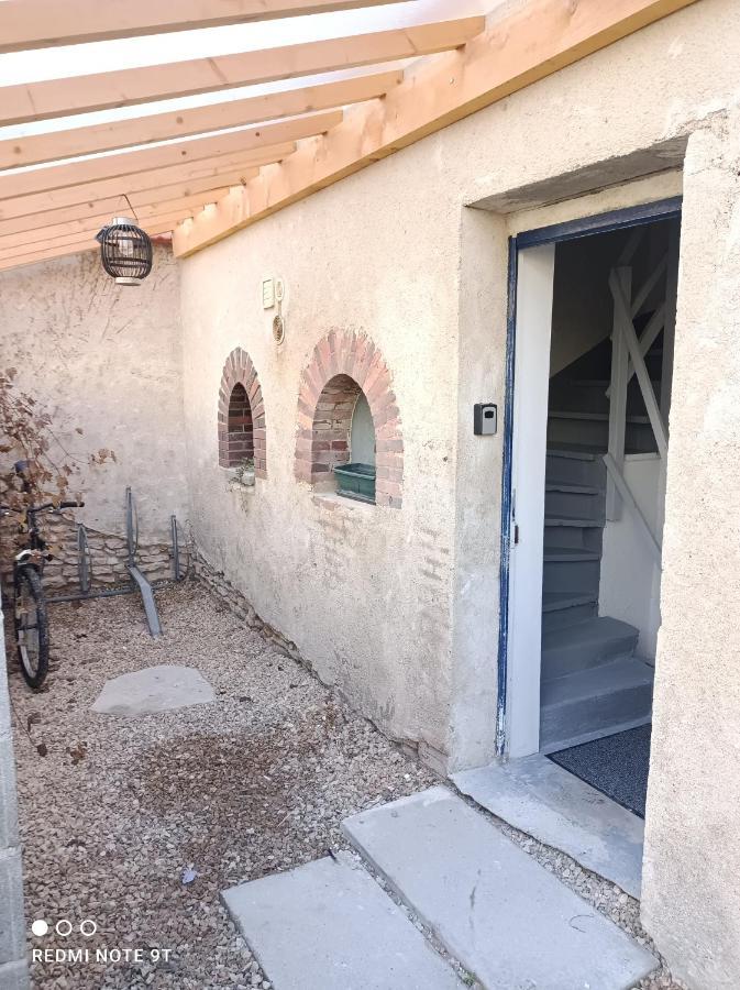 Tres Beau Studio Climatisation, Trois Etoiles, Parking A Velo, Velos En Option, Parking Prive Jardin Montargis Buitenkant foto